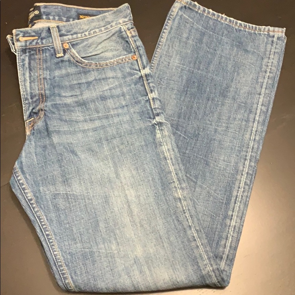 EUC Lucky Brand Men’s Jeans. Medium wash. Sz 31x32